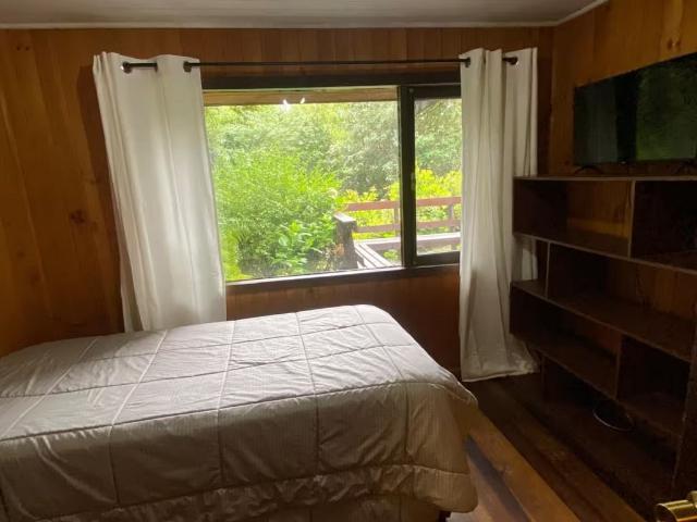 VENTA CASA CONDOMINIO CON ACCESO A LAGO VILLARRICA 4D 4B