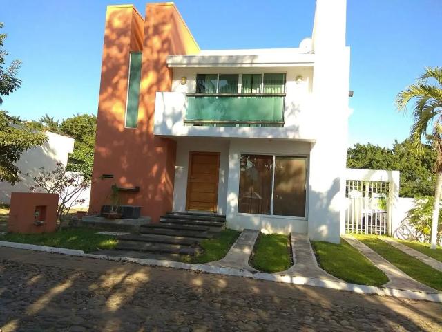 VENTA CASA CONDOMINIO LA JOLLA