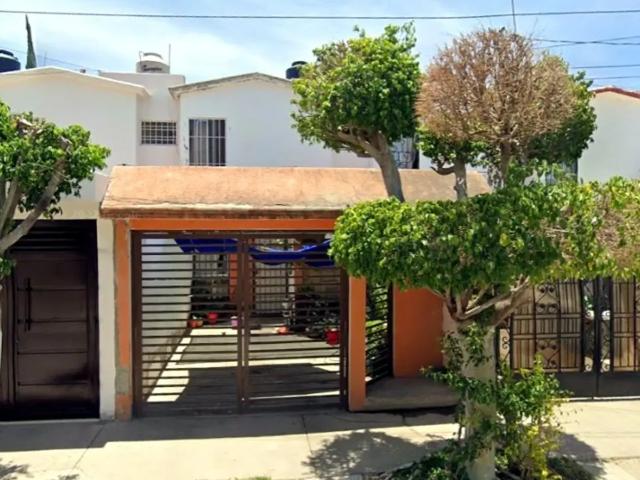 VENTA CASA: De La Flor 122A, 10000 León de los Aldama, Gto