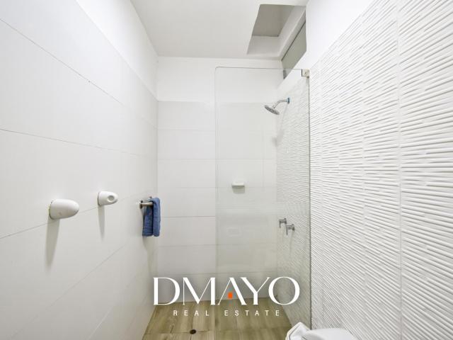 Venta Casa de Playa amoblada de 3 niveles, cochera y piscina — Condominio Playa Azul Pet Friendly
