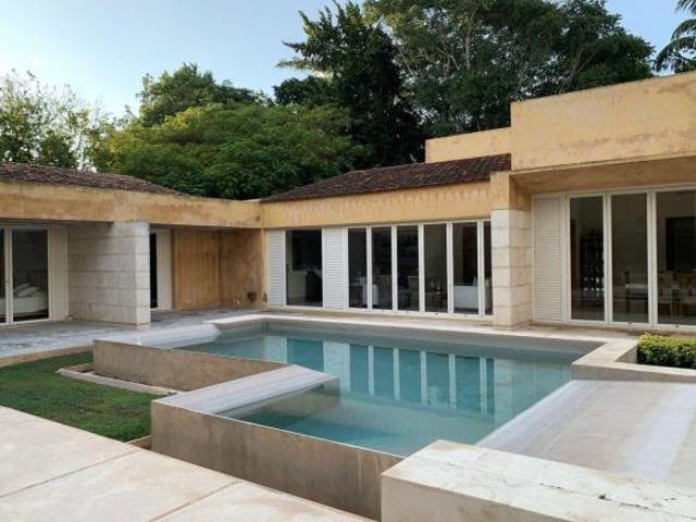 VENTA CASA DE UN NIVEL DENTRO DE MERIDA