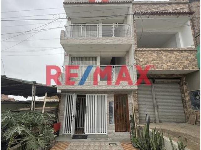 Venta Casa De 4 Niveles La Esperanza Parte Alta