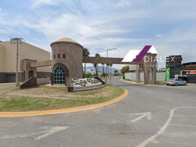 VENTA Casa de 4 Recámaras en COLONIA LAS HADAS en Escobedo, Nuevo León