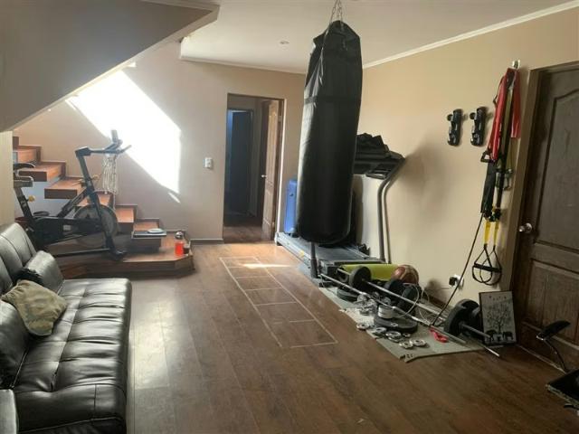 Venta Casa de 6 dormitorios Curauma | 6 dormitorios por 9990.00 en Valparaíso