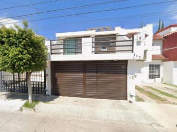 VENTA CASA EL CONDADO PLUS LEON GUANAJUATO