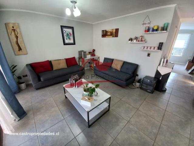 Hermosa casa 3 dormitorios 3 baños, buin | 3 dormitorios por 4855.00 en Buin