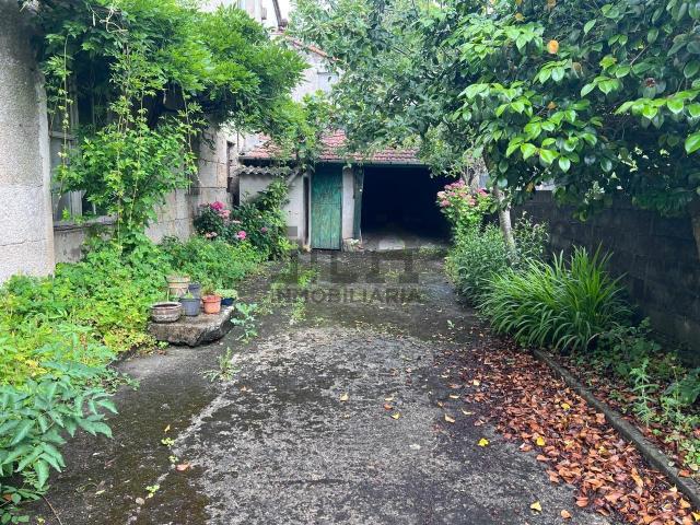VENTA CASA EN O CARBALLIÑO