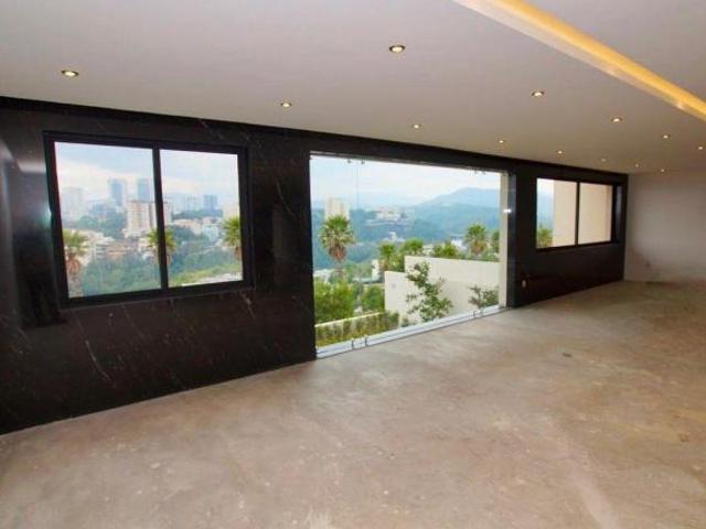 Venta Casa en Bugambilias y Alcatraces en Bosque Real