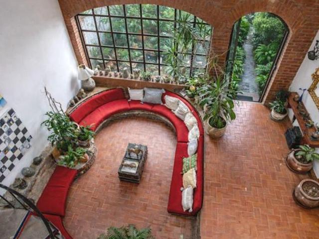 Venta Casa en Barrio San Francisco, TAMBIEN SE PUEDE ADAPTAR COMO ESCUELA