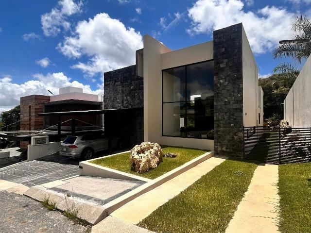 VENTA Casa en CLUB DE GOLF LA GRAN RESERVA Ixtapan de la Sal, Estado de M?xico con ALBERCA Y SPA