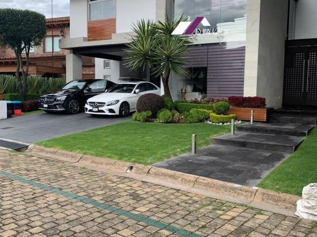 VENTA Casa en CLUB DE GOLF LOS ENCINOS Estado de M?xico 4 Rec?maras | 4 Estacionamientos | 492 M2