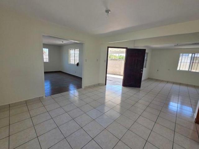 VENTA | CASA EN COL MIRAMAR DE 5 RECAMARAS