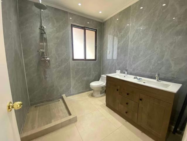 Venta casa en condominio 7hab 4ba isla de maipo | 7 dormitorios por 13748.00 en Isla de Maipo