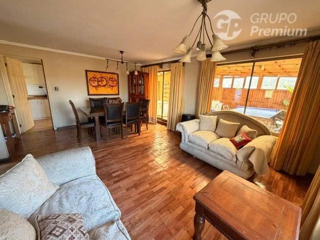 Venta Casa en condominio 4D/3B San Pedro de la Paz. Dueño | 4 dormitorios por 8565.00 en San Pedro de la Paz