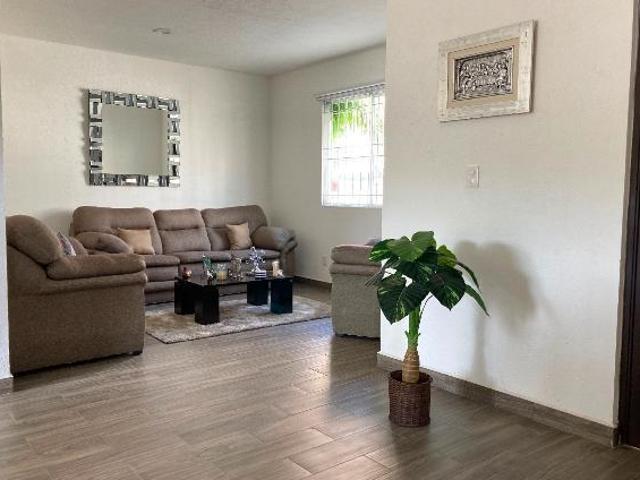 VENTA CASA EN CONDOMINIO, IXTAPAN DE LA SAL