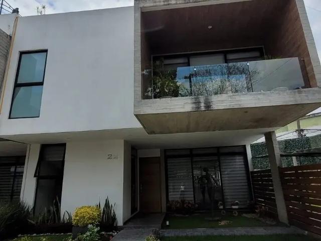 VENTA CASA EN CONDOMINIO TETELPAN, ÁLVARO OBREGÓN CON ROOFGARDEN PRIVADO