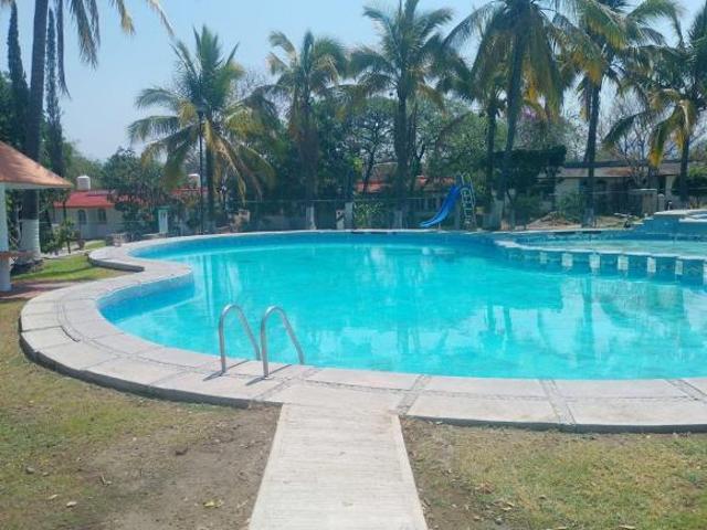 VENTA CASA EN CONDOMINIO VILLAS DE TEQUESQUITENGO, MOR