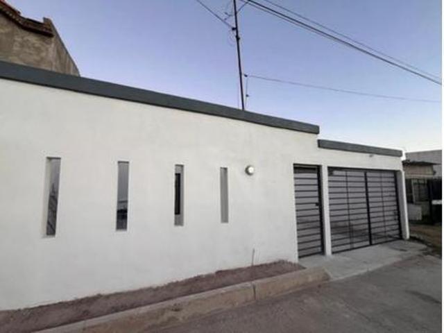 Venta Casa en Insurgentes! al norte 3 recamaras!