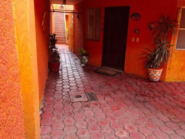 VENTA CASA EN LA COLONIA SANTA URSULA XITLA