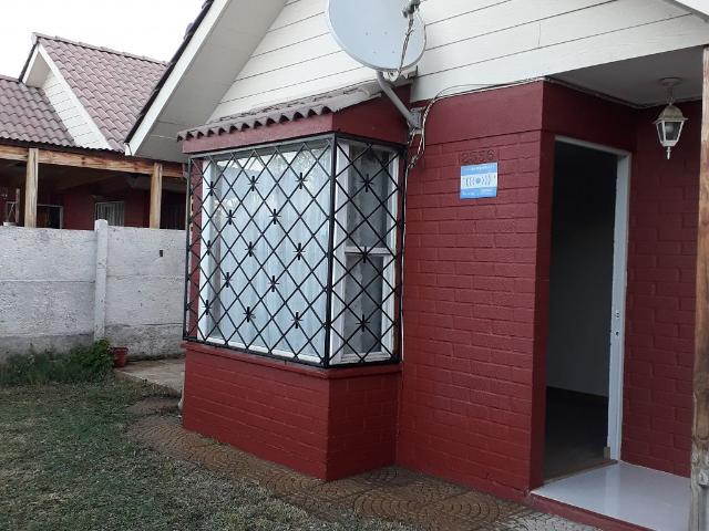 Venta casa en larapinta lampa 70m2 3d 2b 2e
