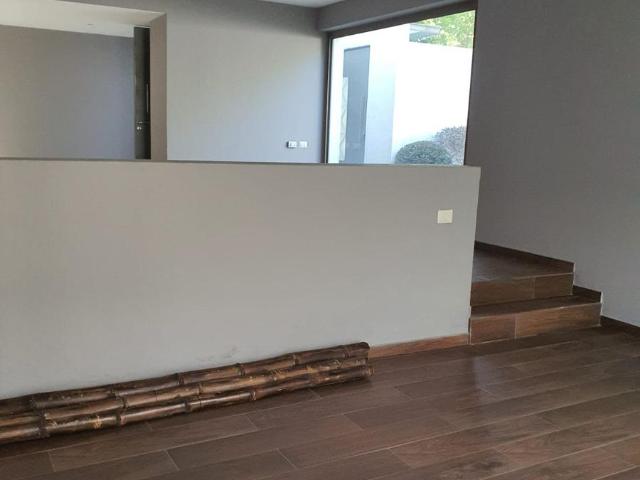 VENTA CASA EN LOMAS ALTAS PRIVADA