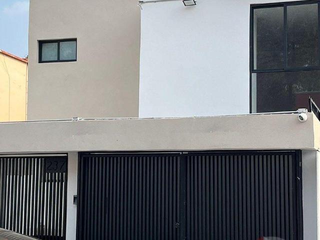 Venta Casa en Lomas Verdes 1ra secci?n, Naucalpan