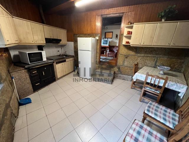 VENTA CASA EN PADERNE DE ALLARIZ