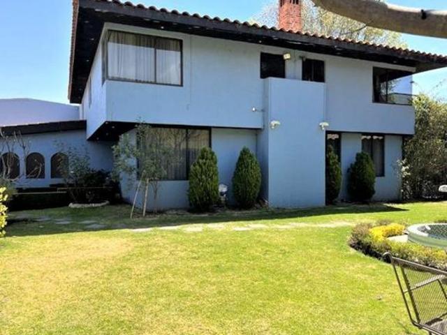 VENTA CASA EN PASEO DE LA ASUNCION METEPEC