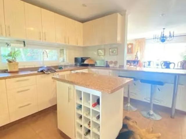 VENTA Casa en parcela, Excelentes Vistas, 3D, 3B | 3 dormitorios por 9500.00 en Colina