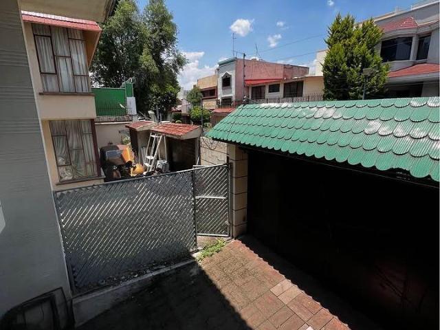 Venta casa en privada con vigilancia 24 horas $13,800,000 a tratar
