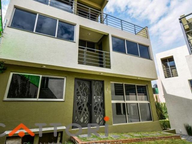 VENTA CASA EN SAN JERÓNIMO