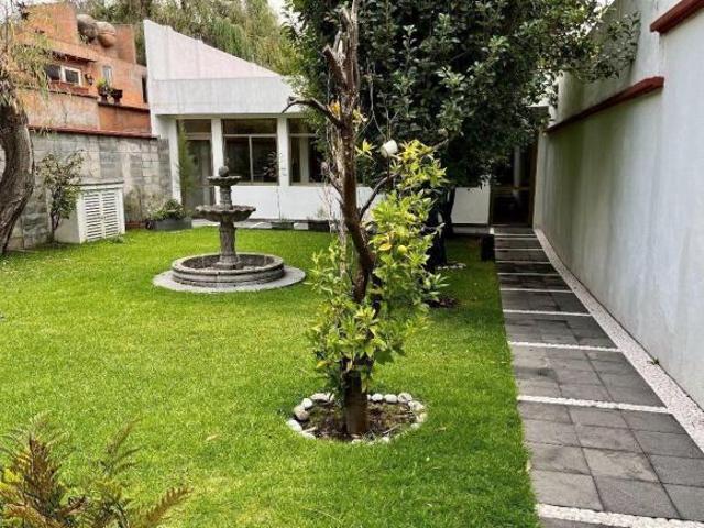 Venta CASA en Vistahermosa 4 habitaciones