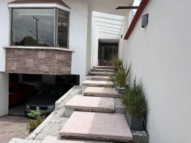 Venta CASA en Vistahermosa 4 habitaciones