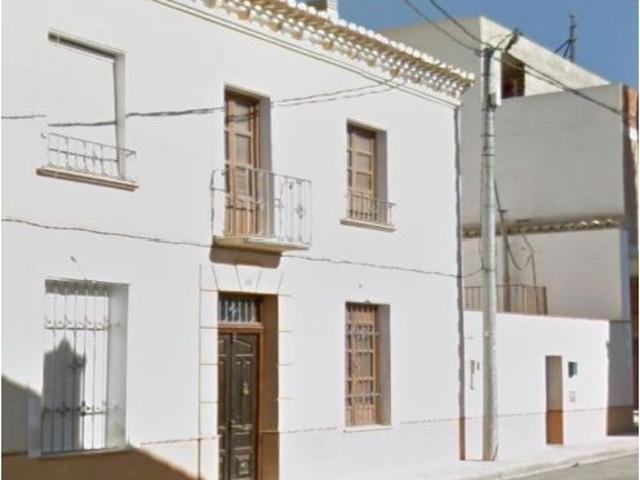 VENTA CASA EN ZARZILLA DE RAMOS