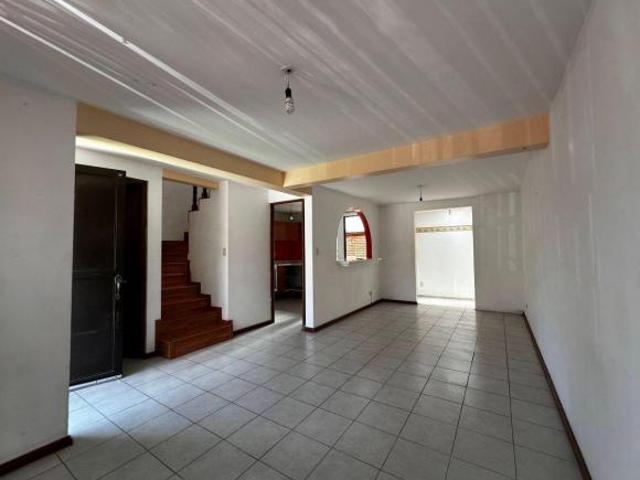 VENTA CASA EN ZINACANTEPEC EL PORVENIR