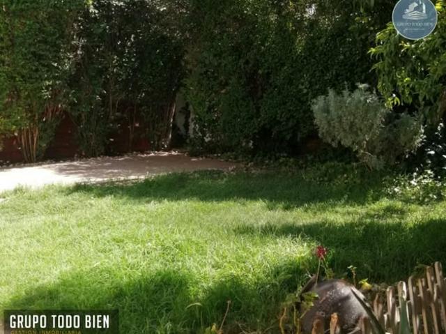 VENTA Casa Familiar de 2 Pisos – 142 m². Villa Los Héroes, | 3 dormitorios por 125000. 00 en Maipú