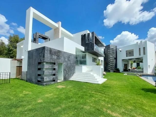 VENTA CASA, FRACC. MOLINO DE FLORES, TEXCOCO. RESIDENCIA VANGUARDISTA