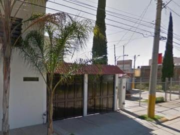VENTA CASA FRACC. EL CONDADO PLUS LEON GUANAJUATO