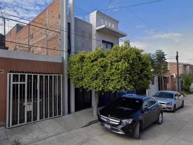VENTA CASA FRACC. LA ESTANCIA AGUASCALIENTES AGS