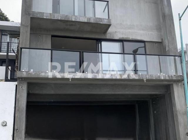 Venta Casa Fracc. Privado Las Brisas