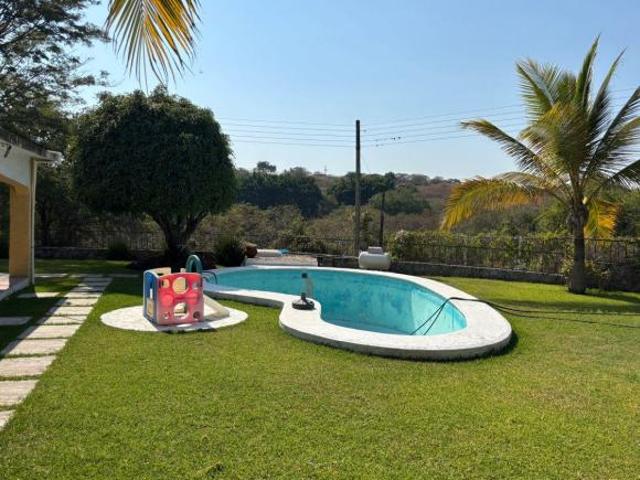 VENTA CASA FRACCIONAMIENTO CLUB DE GOLF SANTA FE