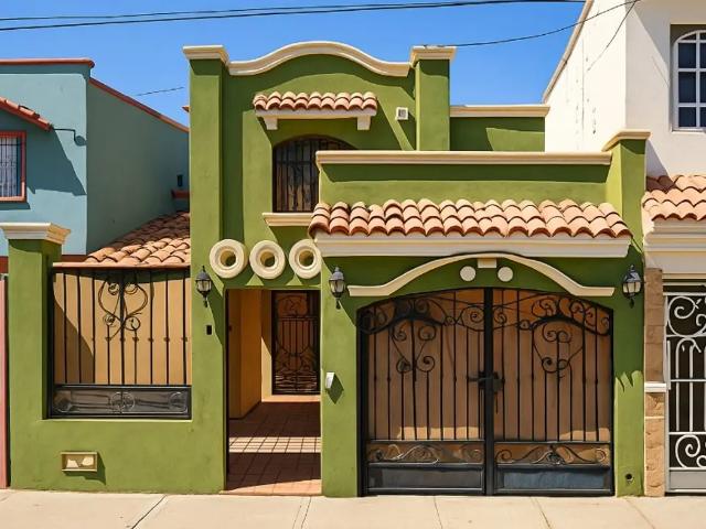 VENTA CASA: Hernán Cortes 16232, Villas del Rey, 82164 Mazatlán, Sinaloa