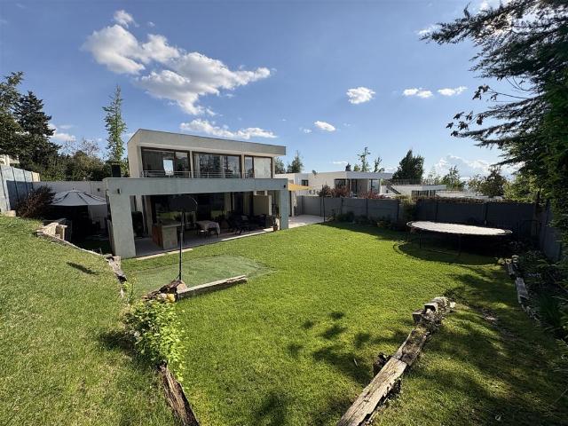 Venta Casa La reina Alvaro casanova