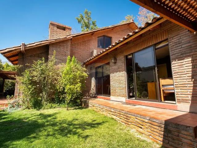 Venta casa las condes | 7 dormitorios por 25500.00 en Las Condes