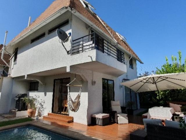 Venta casa las condes hermosa casa cercana a metro francisco bllbao