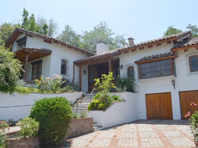 Venta Casa Lo barnechea Camino del Sol / Colegio Mayflower
