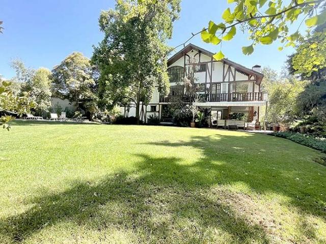Venta Casa Lo barnechea Colegio Mayflower El Huinganal