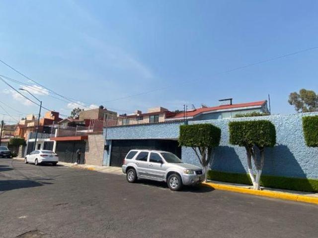CASA VENTA LOMAS DE AXOMIATLA