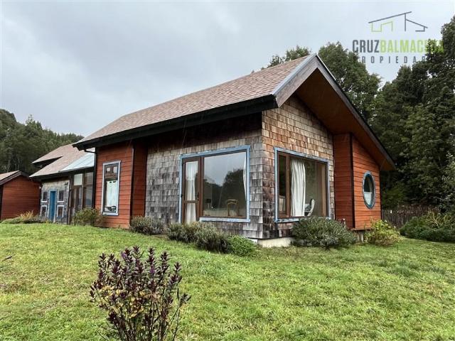 Venta Casa Puerto varas Condominio Las Tranqueras, amplios espacios, seguridad