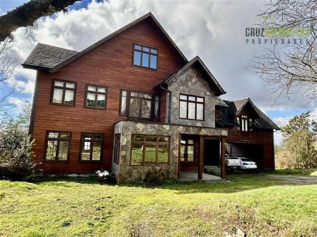 Venta Casa Puerto varas Condominio Vista Hermosa